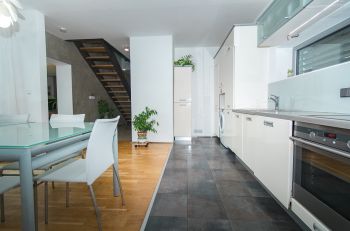 Rodinný dům 177 m² (foto 7)