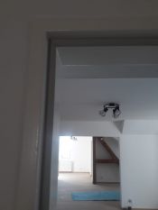 Podkrovní byt 3+1 po rekonstrukci se zahrádkou (foto 8)